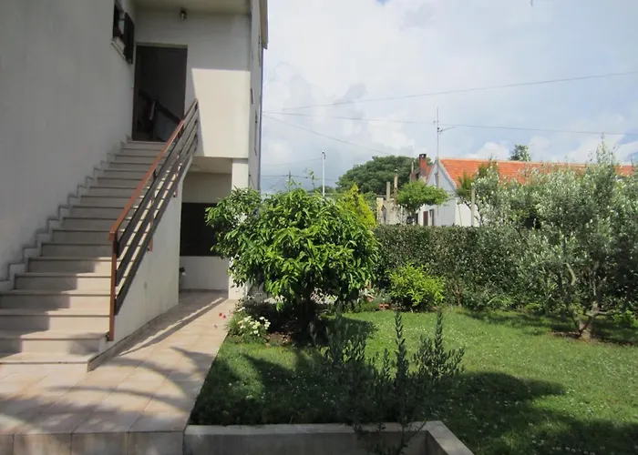 By The Sea - Diklo, - 11662 *